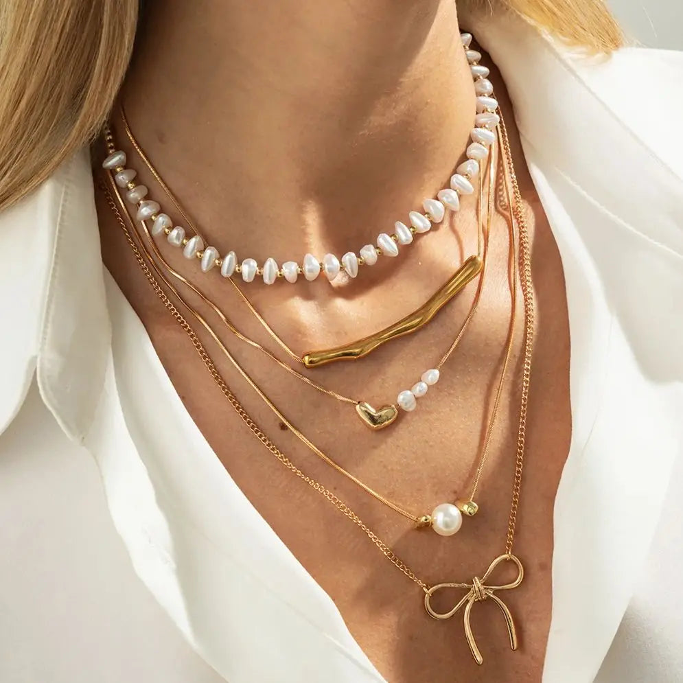 Elegant Pearl Choker Necklace Set