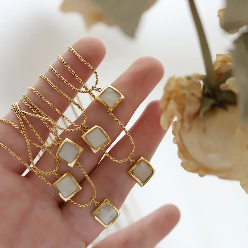 Geometric Shell Pendant Necklace