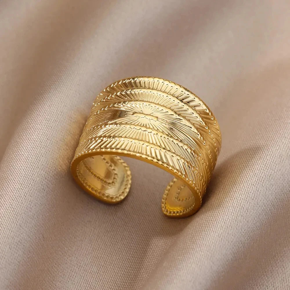 Luxury 316L Stainless Steel Gold Ring for Women
