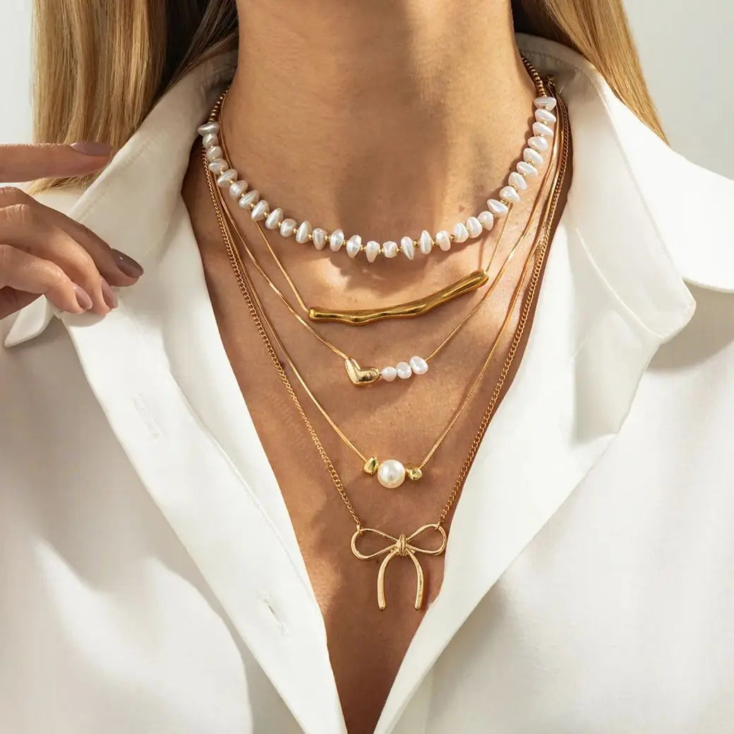 Elegant Pearl Choker Necklace Set